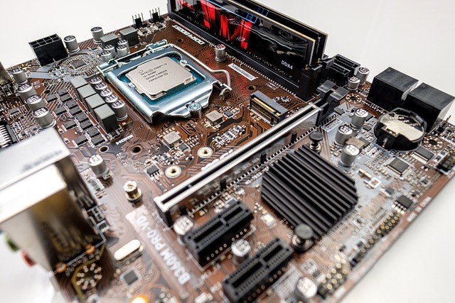 掌訊導(dǎo)航電源芯片在哪個(gè)位置(掌訊導(dǎo)航電源芯片詳解：位置、使用方法與注意事項(xiàng))